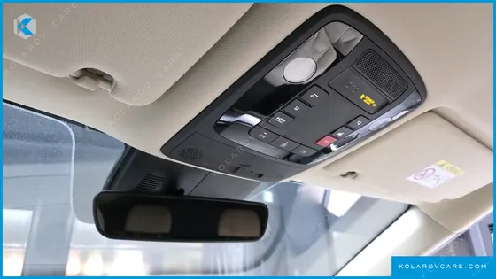KIA CARNIVAL GASOLINE 7-SEATER HI-LIMOUSINE