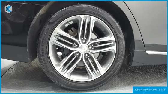 HYUNDAI GRANDEUR 2.4 PREMIUM