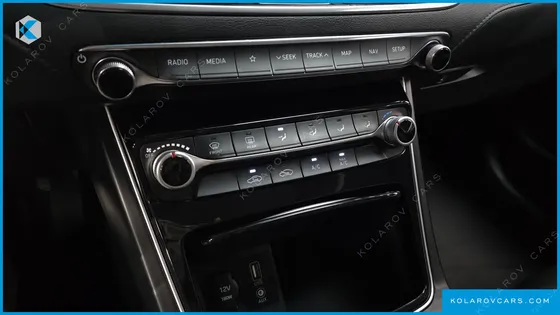 HYUNDAI GRANDEUR 3.0 LPI MODERN BASIC (RENTAL CAR)