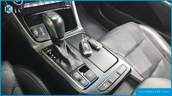 HYUNDAI GRANDEUR 2.4 PREMIUM