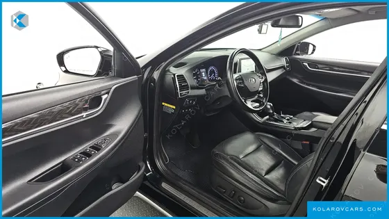 HYUNDAI GRANDEUR 2.4 PREMIUM
