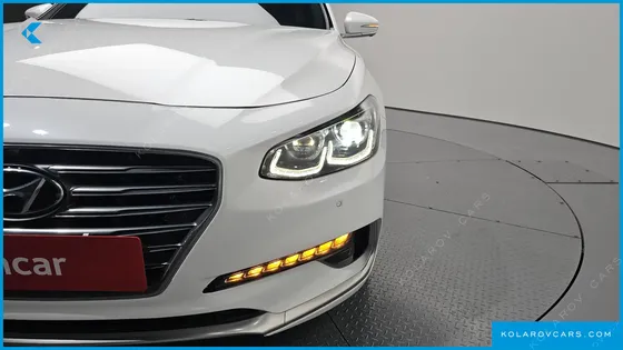 HYUNDAI GRANDEUR 2.4 PREMIUM