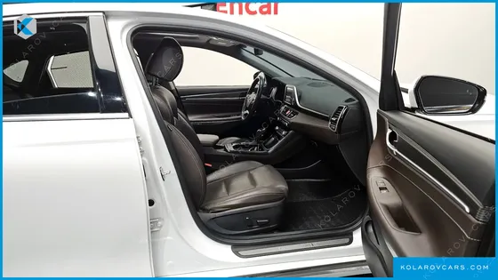 HYUNDAI GRANDEUR 2.4 PREMIUM