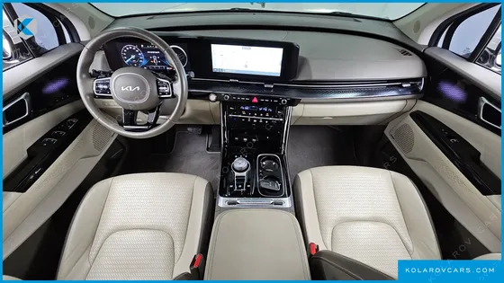 KIA CARNIVAL DIESEL 7-SEATER HI-LIMOUSINE
