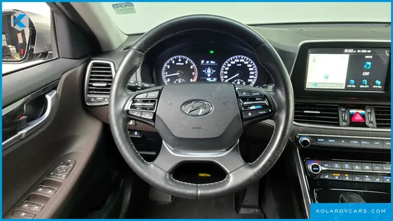 HYUNDAI GRANDEUR 2.4 PREMIUM