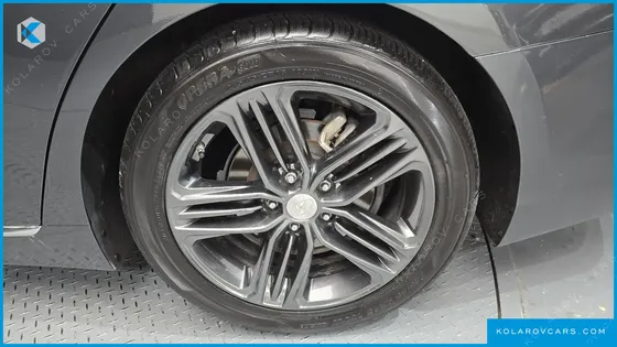 HYUNDAI GRANDEUR 2.4 EXCLUSIVE