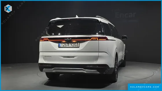 KIA CARNIVAL GASOLINE 9-SEATER NOBLESSE