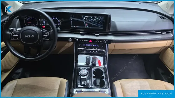 KIA CARNIVAL GASOLINE 9-SEATER NOBLESSE