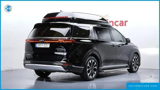 KIA CARNIVAL GASOLINE 7-SEATER HI-LIMOUSINE