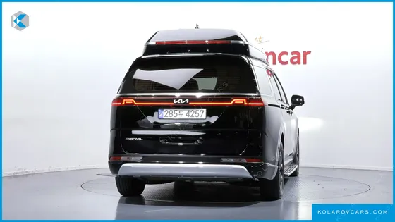 KIA CARNIVAL GASOLINE 7-SEATER HI-LIMOUSINE