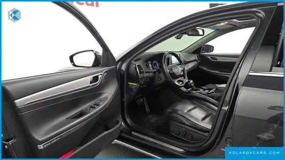 HYUNDAI GRANDEUR 3.3 CELEBRITY