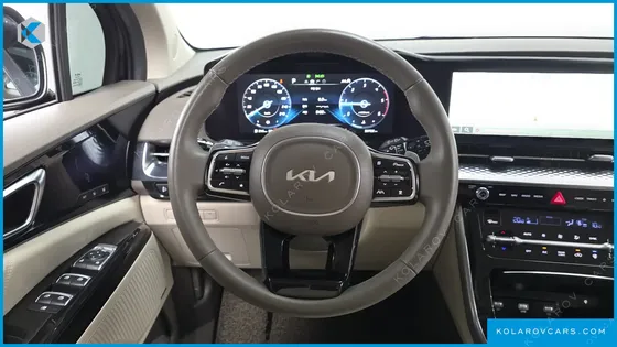 KIA CARNIVAL DIESEL 9-SEATER HI-LIMOUSINE