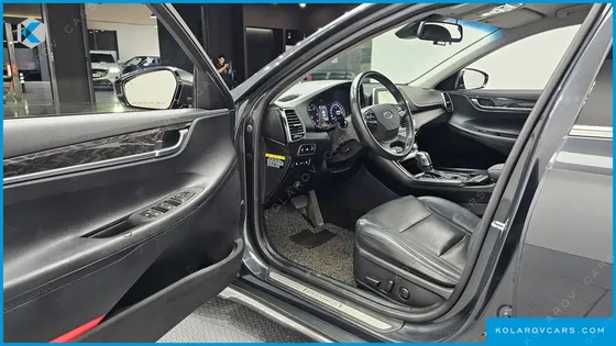 HYUNDAI GRANDEUR 2.2 DIESEL PREMIUM