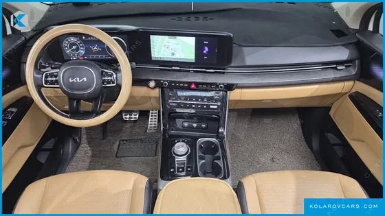 KIA CARNIVAL DIESEL 9-SEATER SIGNATURE
