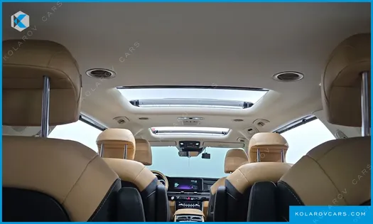 KIA CARNIVAL DIESEL 9-SEATER SIGNATURE