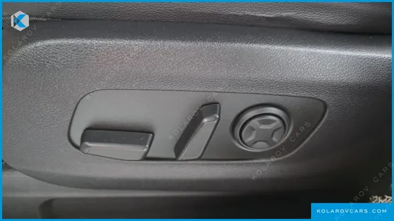 KIA CARNIVAL DIESEL 9-SEATER SIGNATURE