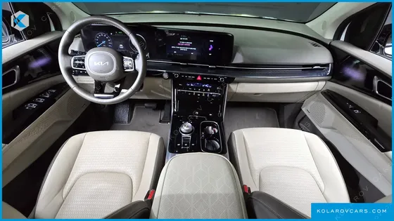 KIA CARNIVAL DIESEL 9-SEATER HI-LIMOUSINE