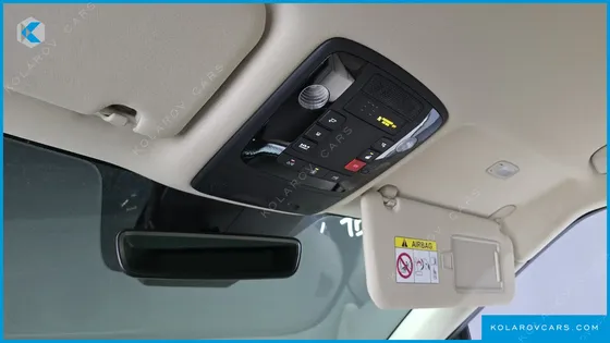 KIA CARNIVAL DIESEL 9-SEATER HI-LIMOUSINE