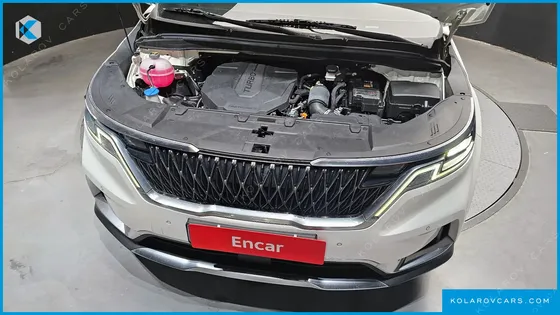 KIA CARNIVAL DIESEL 9-SEATER NOBLESSE