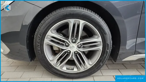 HYUNDAI GRANDEUR 3.0 EXCLUSIVE