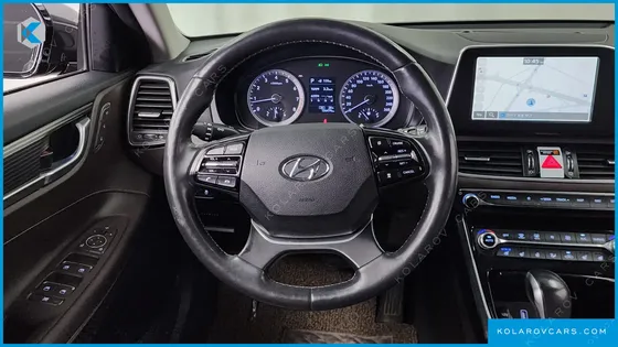 HYUNDAI GRANDEUR 3.0 EXCLUSIVE