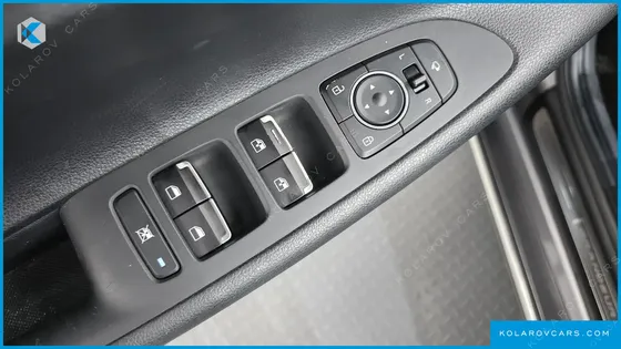 HYUNDAI GRANDEUR 3.0 LPI MODERN (RENTAL CAR)