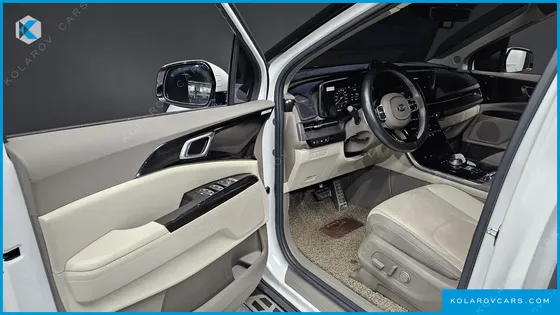 KIA CARNIVAL DIESEL 9-SEATER HI-LIMOUSINE(SPECIAL VEHICLE)