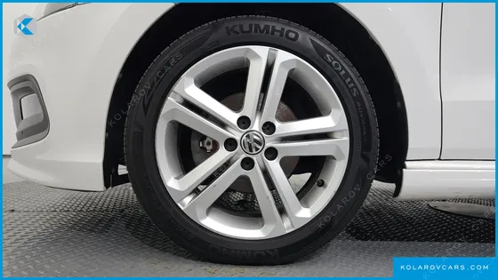VOLKSWAGEN POLO 1.6 TDI R-LINE