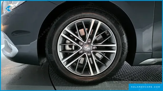 HYUNDAI GRANDEUR 2.4 PREMIUM