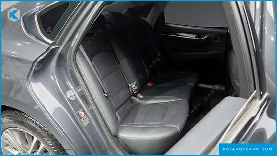 HYUNDAI GRANDEUR 2.4 PREMIUM