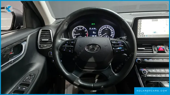 HYUNDAI GRANDEUR 2.4 PREMIUM
