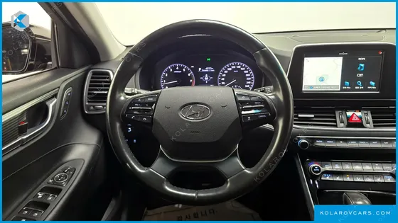 HYUNDAI GRANDEUR 3.0 PREMIUM