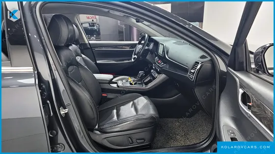 HYUNDAI GRANDEUR 2.4 PREMIUM