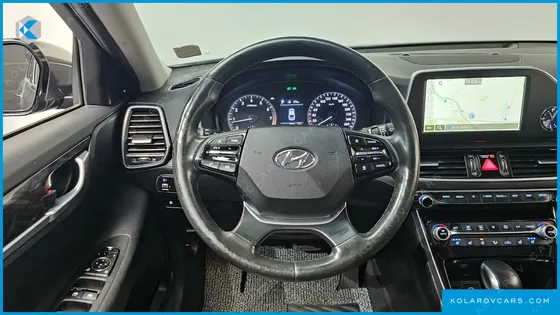 HYUNDAI GRANDEUR 2.4 PREMIUM