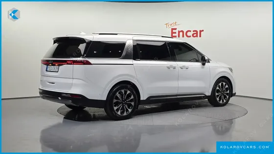 KIA CARNIVAL DIESEL 7-SEATER SIGNATURE