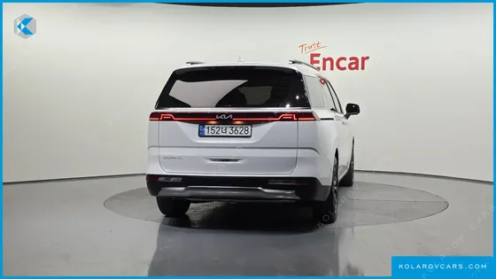 KIA CARNIVAL DIESEL 7-SEATER SIGNATURE