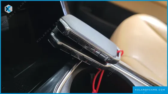 KIA CARNIVAL DIESEL 7-SEATER SIGNATURE