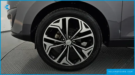 HYUNDAI TUCSON DIESEL 2WD LMX20