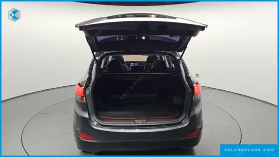 HYUNDAI TUCSON DIESEL 2WD LMX20