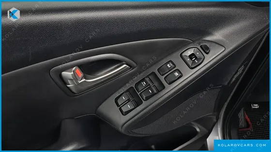 HYUNDAI TUCSON DIESEL 2WD LMX20