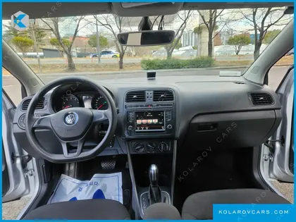 VOLKSWAGEN POLO 1.2