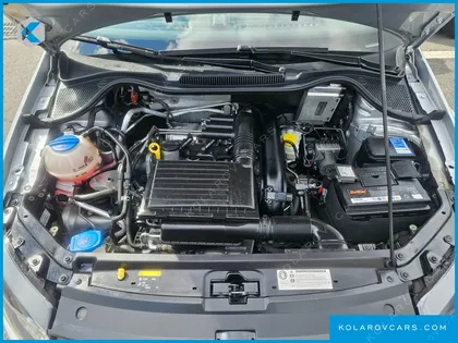 VOLKSWAGEN POLO 1.2