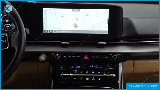KIA CARNIVAL DIESEL 9-SEATER SIGNATURE