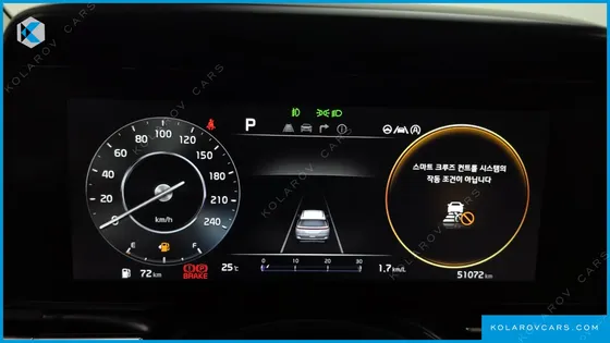 KIA CARNIVAL DIESEL 9-SEATER SIGNATURE