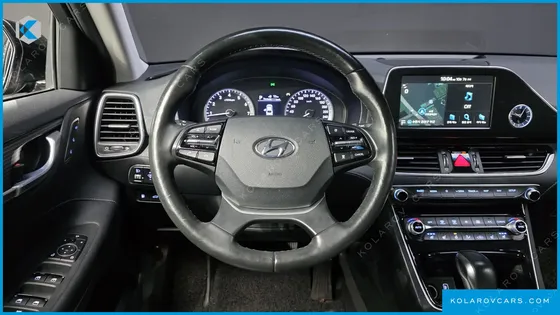 HYUNDAI GRANDEUR 3.0 EXCLUSIVE
