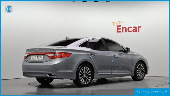 HYUNDAI GRANDEUR HG300 PREMIUM