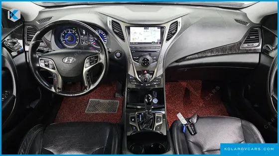 HYUNDAI GRANDEUR HG300 PREMIUM