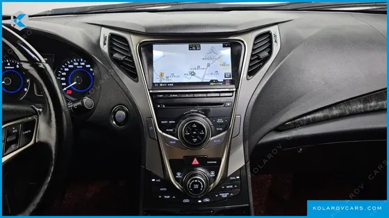 HYUNDAI GRANDEUR HG300 PREMIUM