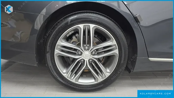HYUNDAI GRANDEUR 2.4 PREMIUM