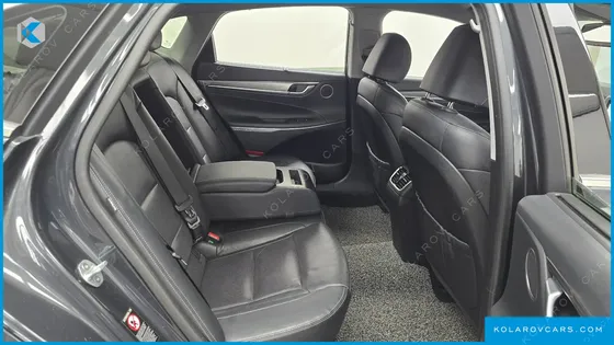 HYUNDAI GRANDEUR 2.4 PREMIUM